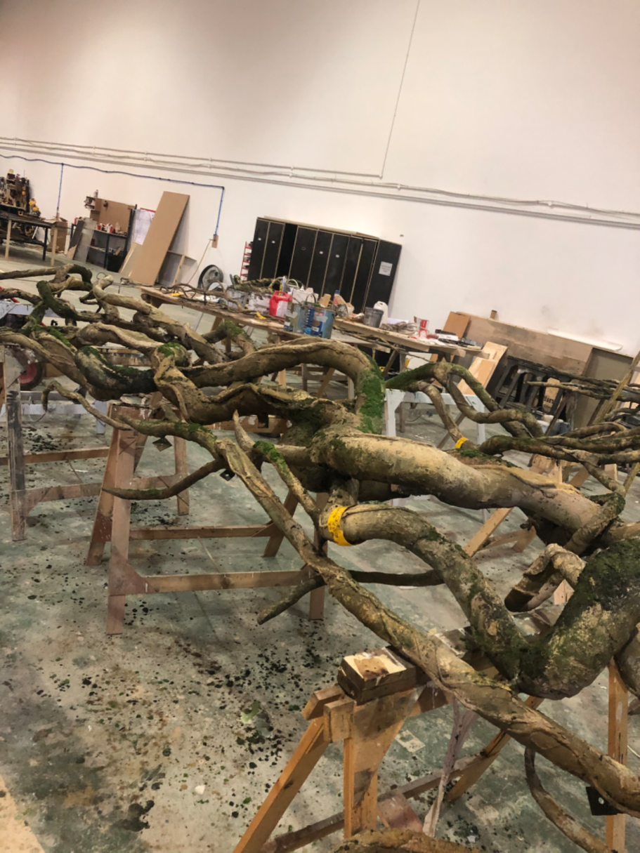 Root system made for theatre